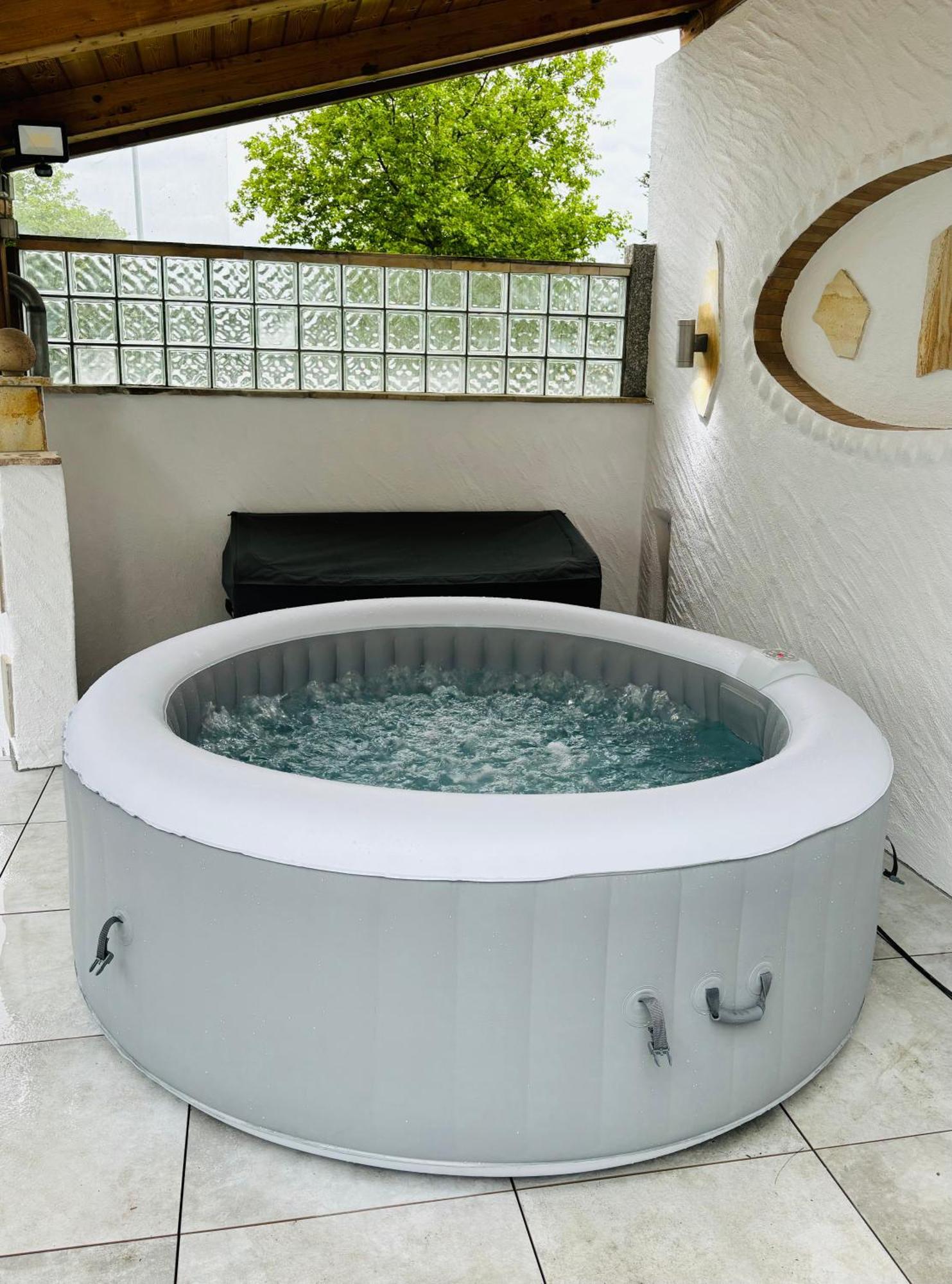 Апартаменты Jacuzzi Terrasse 55' Tv Kueche Regendusche Бад-Беллинген Экстерьер фото